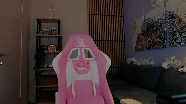 ManuTaya online show from 01-06-26, 04:11