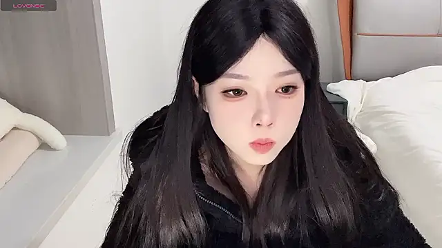 Q-ing online show from 12-03-24, 04:14