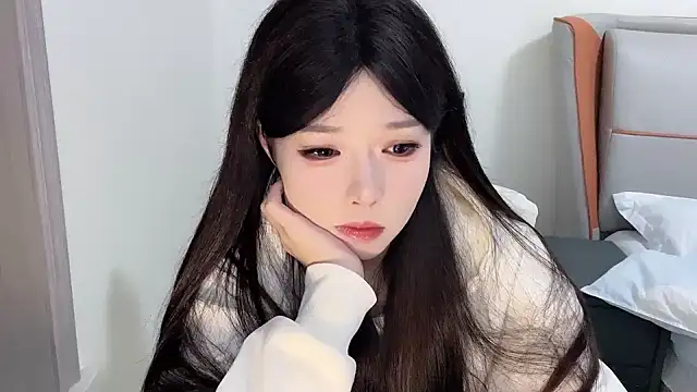 Q-ing online show from 01-21-25, 05:51