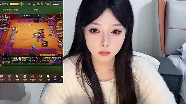 Q-ing online show from 01-24-25, 12:52