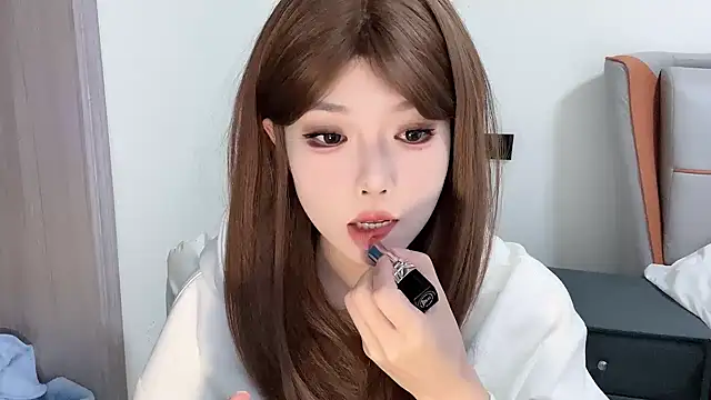 Q-ing online show from 02-17-25, 04:04