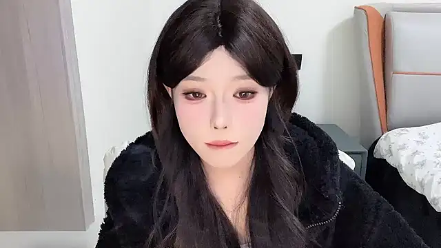 Q-ing online show from 02-22-25, 07:47