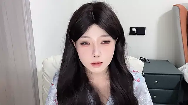 Q-ing online show from 03-02-25, 07:43