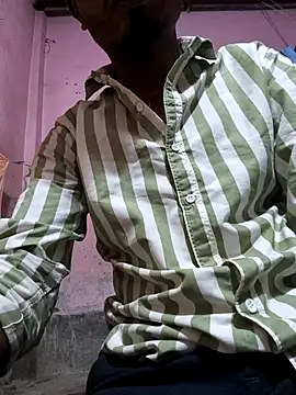 Barmab27 online show from 10-31-25, 11:39