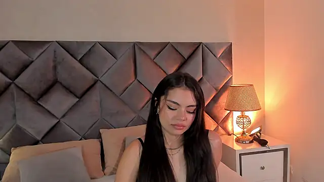 Luisa0110 online show from 09-29-25, 08:24