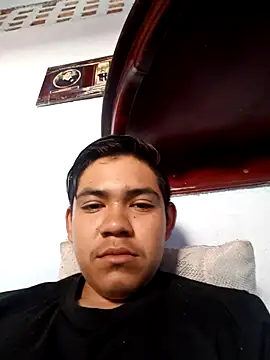 Snapshot of josue19x chatting on 03-01-26, 05:37 josue19x online show from 03-01-26, 05:37