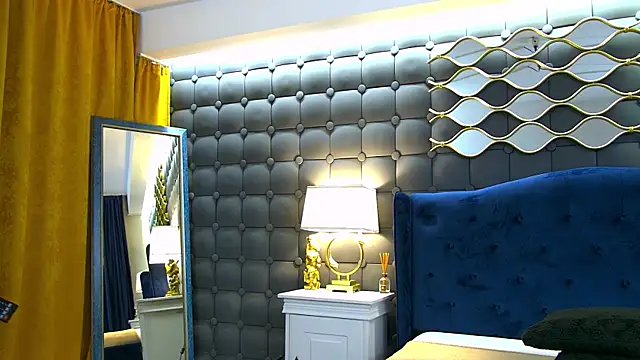 LeyaCass online show from 12-01-25, 04:28