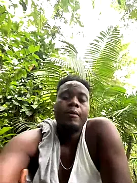 Snapshot of Andricastro chatting on 11-10-25, 01:43 Andricastro online show from 11-10-25, 01:43