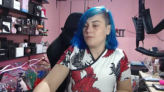 Snapshot of sukii93 chatting on 05-18-26, 08:03 sukii93 online show from 05-18-26, 08:03