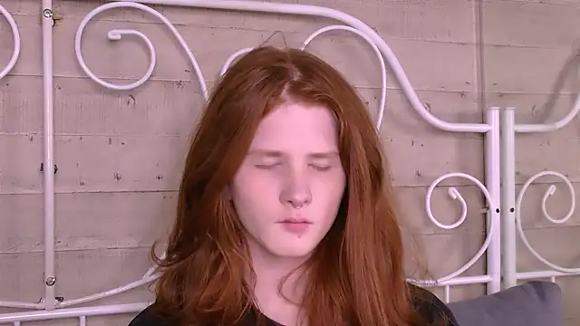 Snapshot of ZaynGraham chatting on 10-05-25, 11:30 ZaynGraham online show from 10-05-25, 11:30