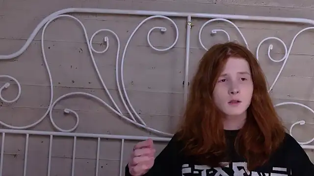 Snapshot of ZaynGraham chatting on 10-14-25, 05:08 ZaynGraham online show from 10-14-25, 05:08