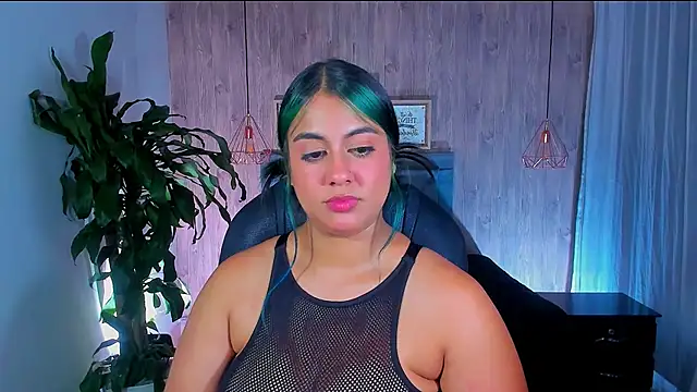 Xisu  online show from 02-08-25, 06:43