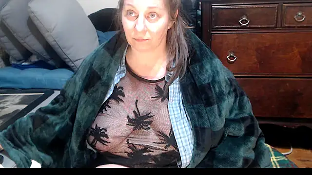 Snapshot of ladyscarlotta chatting on 01-24-25, 02:39 ladyscarlotta online show from 01-24-25, 02:39
