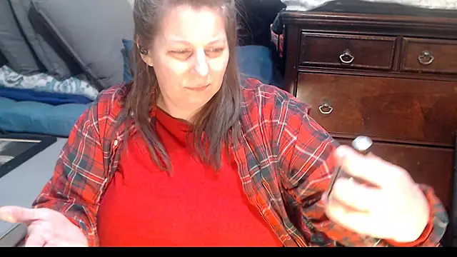 Snapshot of ladyscarlotta chatting on 01-25-25, 12:06 ladyscarlotta online show from 01-25-25, 12:06