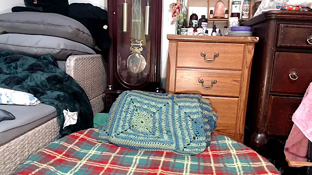 Snapshot of ladyscarlotta chatting on 03-18-25, 06:37 ladyscarlotta online show from 03-18-25, 06:37