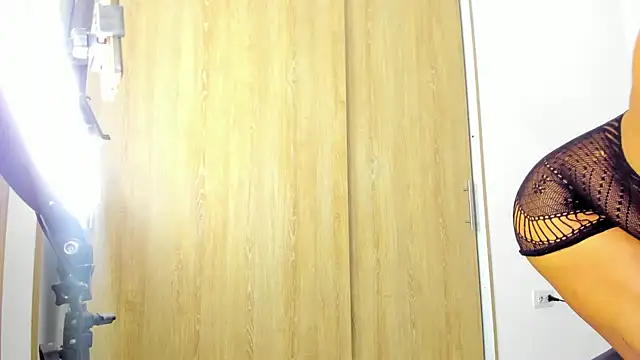 Snapshot of Tsblackxx chatting on 09-14-25, 09:25 Tsblackxx online show from 09-14-25, 09:25