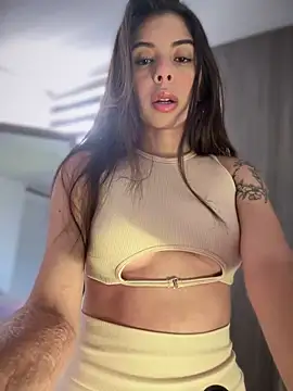 AmmyCollinsW online show from 02-19-25, 08:31