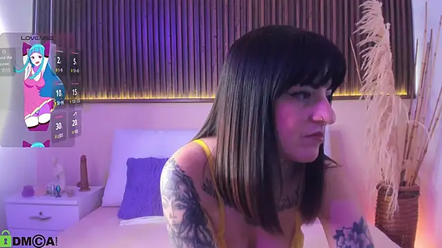 Liz grey  online show from 03-20-26, 08:25