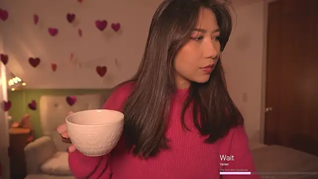 Snapshot of Aimilayne chatting on 02-14-26, 04:48 Aimilayne online show from 02-14-26, 04:48