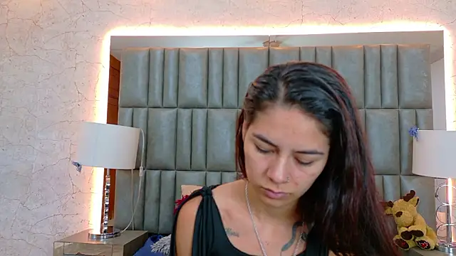 NicoleEsposito online show from 01-16-26, 12:31