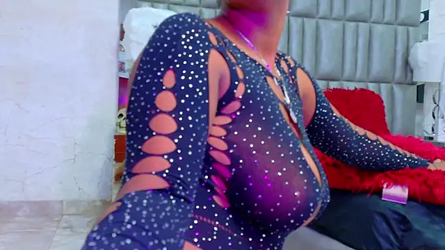 AlisonJaimes online show from 11-04-25, 01:43