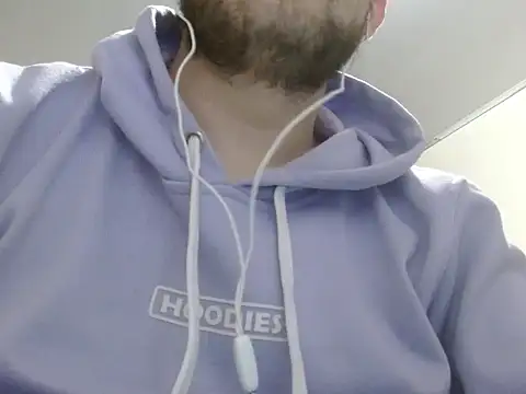 camiloking1720 online show from 09-09-25, 03:22