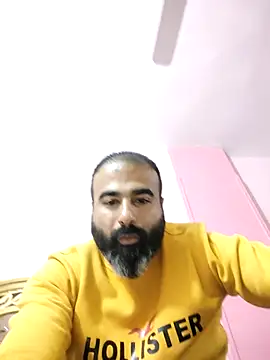 Snapshot of elantel222 chatting on 11-20-25, 06:51 elantel222 online show from 11-20-25, 06:51