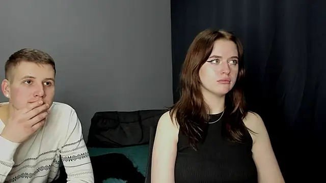 Snapshot of Pinku_kitsune chatting on 12-11-24, 12:34 Pinku kitsune online show from 12-11-24, 12:34