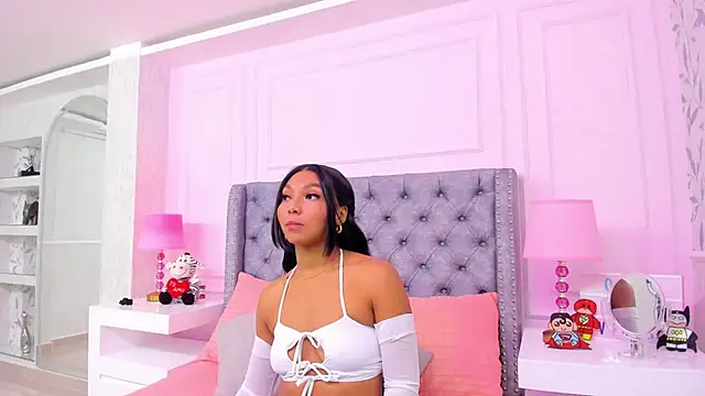 HaileeRoberts online show from 01-26-25, 12:43