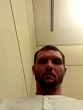 luke thighwalker2469 online show from 05-22-26, 04:34