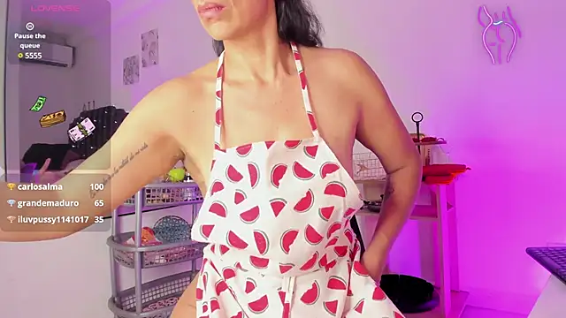 Snapshot of Lia_johnsonn chatting on 02-03-25, 02:24 Lia johnsonn online show from 02-03-25, 02:24