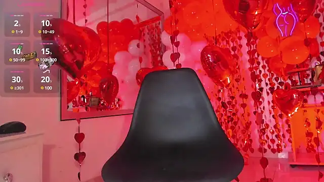 Snapshot of Lia_johnsonn chatting on 02-12-25, 11:18 Lia johnsonn online show from 02-12-25, 11:18