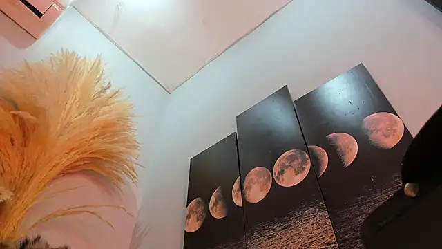 Snapshot of ALICEPOIXXXON chatting on 11-15-25, 03:15 ALICEPOIXXXON online show from 11-15-25, 03:15