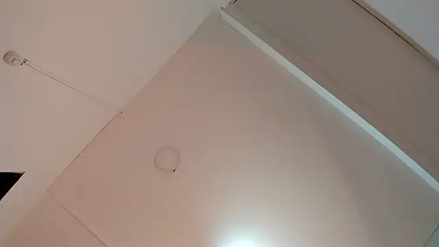 Snapshot of ALICEPOIXXXON chatting on 01-08-26, 06:26 ALICEPOIXXXON online show from 01-08-26, 06:26