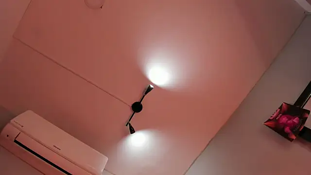 Snapshot of ALICEPOIXXXON chatting on 01-14-26, 07:25 ALICEPOIXXXON online show from 01-14-26, 07:25