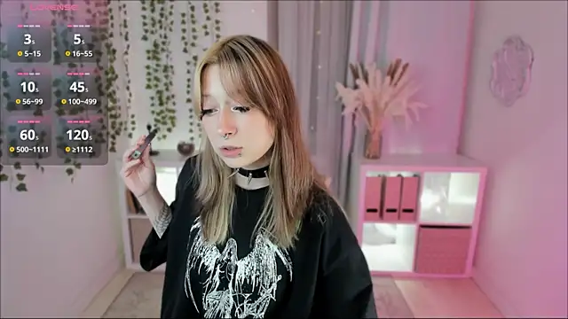 SaintGirl online show from 01-23-25, 06:35
