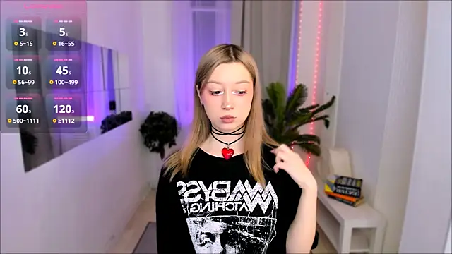 SaintGirl online show from 03-12-25, 04:56