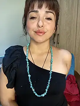 Winona-miu online show from 05-05-26, 07:33