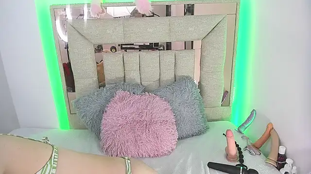 melody bonnet online show from 03-18-25, 12:36