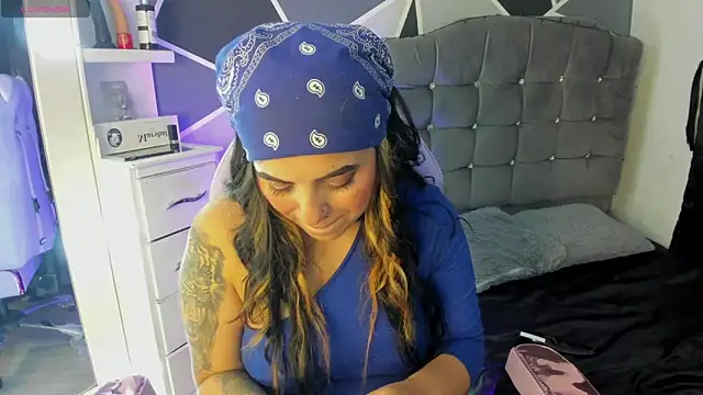 alyssa magiic online show from 05-12-26, 06:27