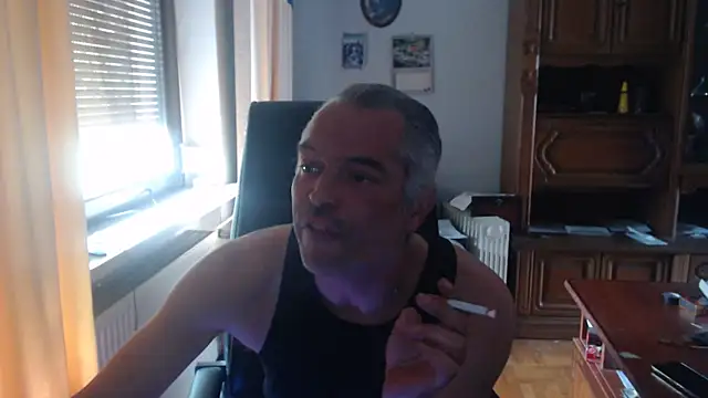 JohnnyD80 online show from 06-15-26, 01:35