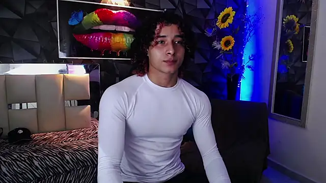 Demitryo online show from 12-20-24, 04:09