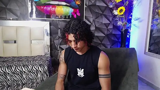 Demitryo online show from 12-21-24, 04:09