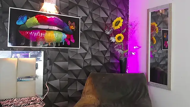 Demitryo online show from 12-31-24, 04:06