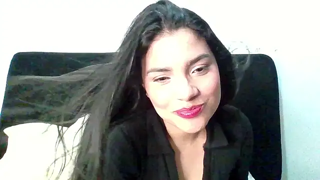 Snapshot of lolaa_staars chatting on 09-15-25, 07:19 lolaa staars online show from 09-15-25, 07:19