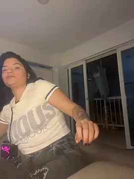 Snapshot of lolaa_staars chatting on 10-10-25, 06:23 lolaa staars online show from 10-10-25, 06:23