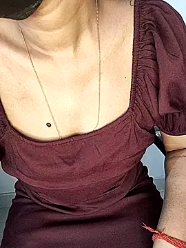 Snapshot of Ms_Neera chatting on 02-19-25, 09:50 Ms Neera online show from 02-19-25, 09:50