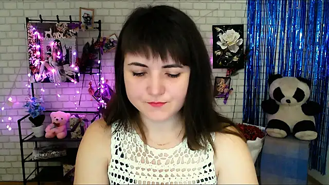 Darina M  online show from 01-21-25, 05:49