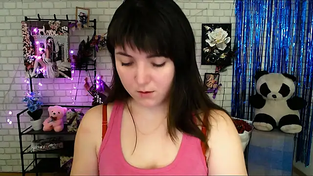 Darina M  online show from 01-22-25, 05:37