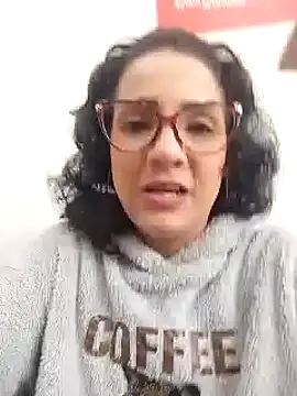 Elliee  online show from 03-11-25, 03:23